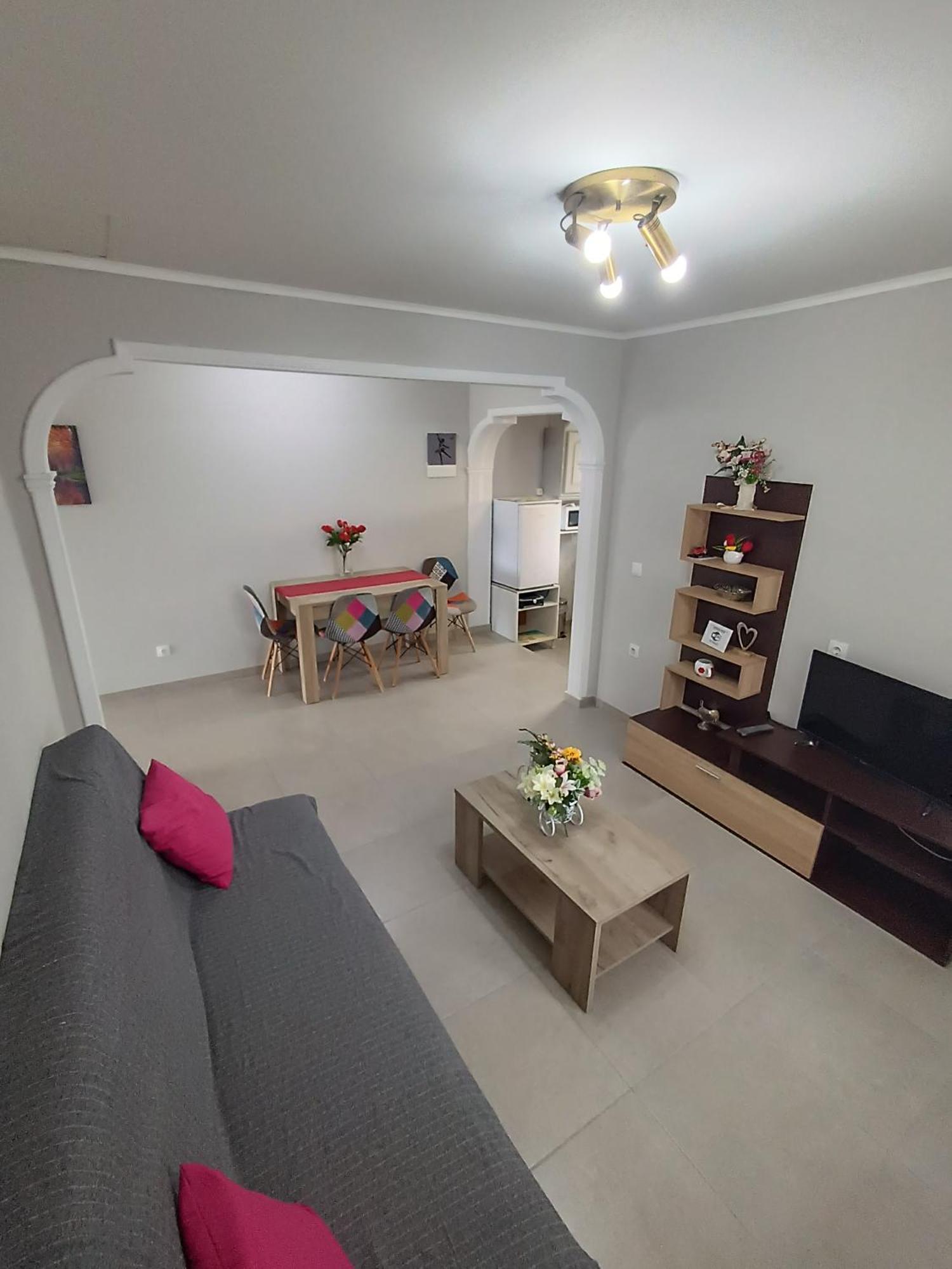 Apartmán Spiros Full House In Marathias Exteriér fotografie